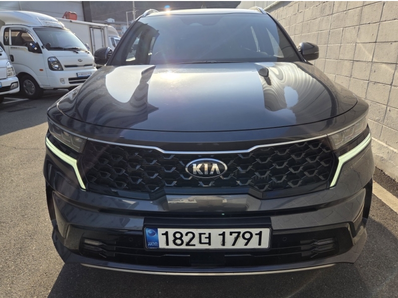 기아 쏘렌토 4세대 디젤 2.2 2WD 프레스티지